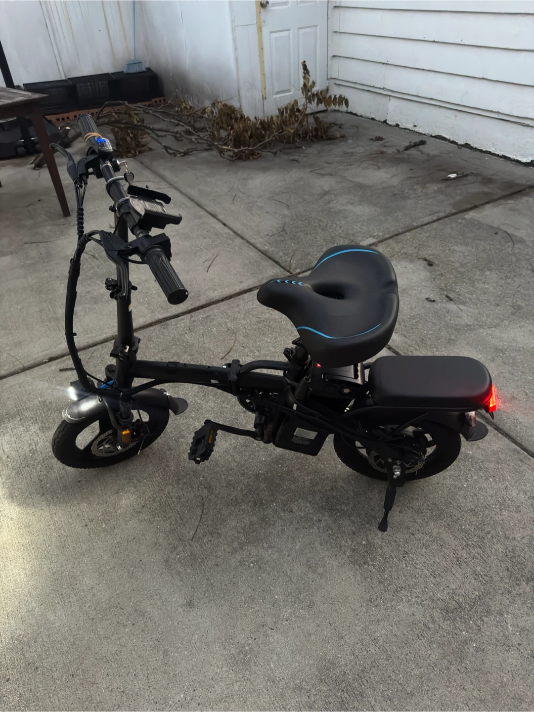 Folding bike 14” max speed 20MPH with wide seat - photo 2