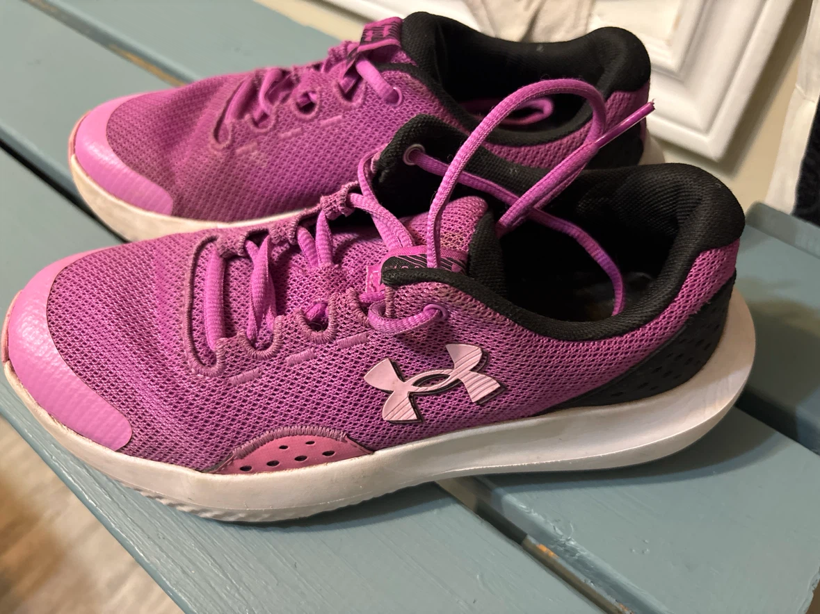 Under Armour Pink Running Shoes