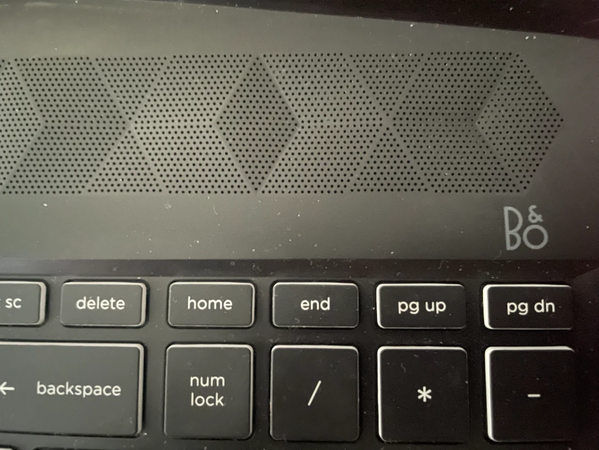 HP Pavilion Gaming Laptop - photo 4