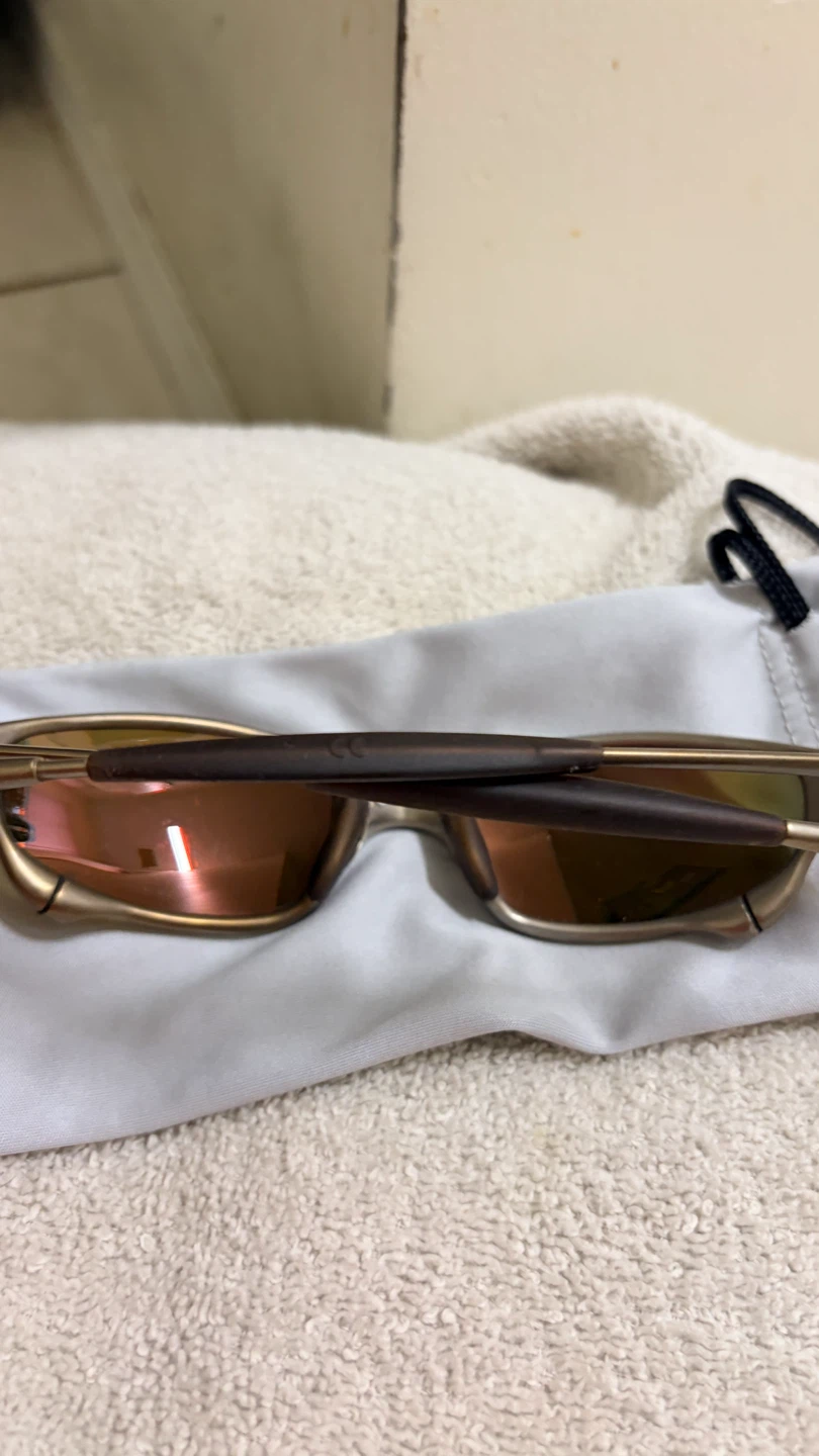 Oakley Sunglasses with Orange Lenses - photo 4