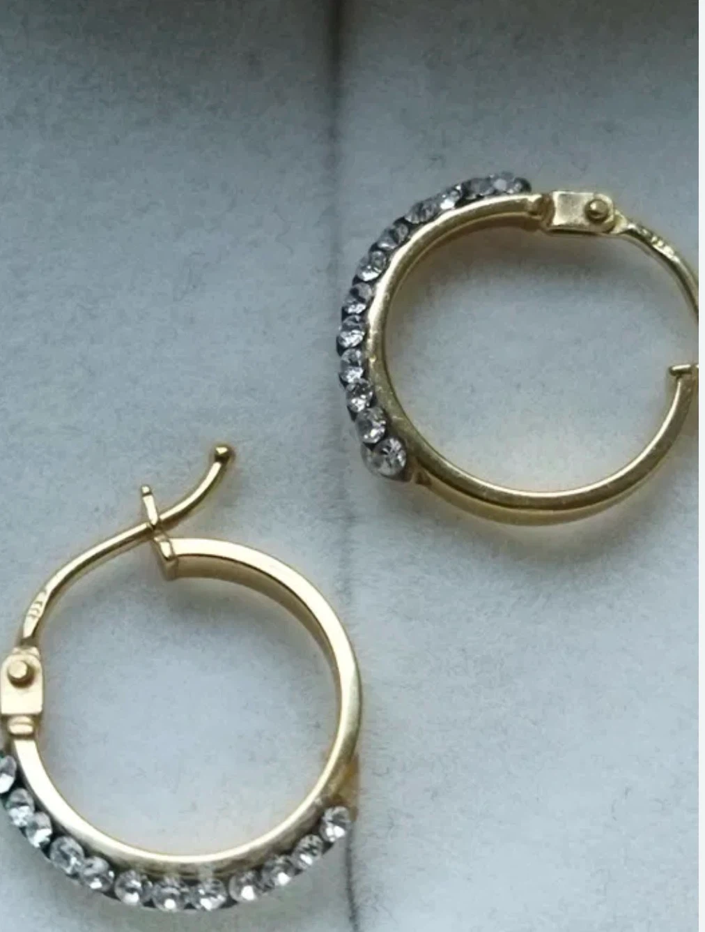 10k gold Earrings with stones