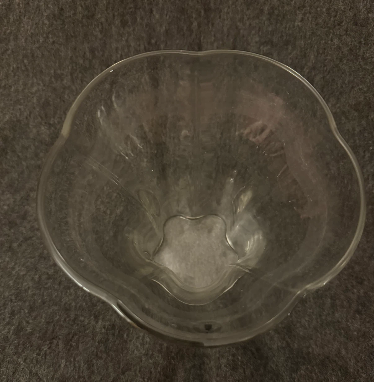 Clear Glass Vase - photo 2