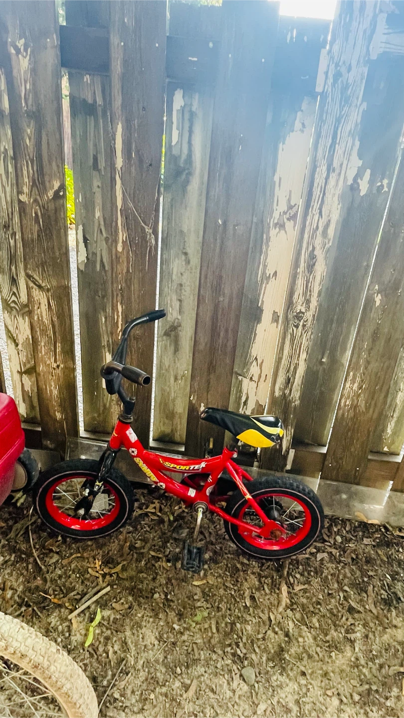 Red Sportek toddlers Bicycle