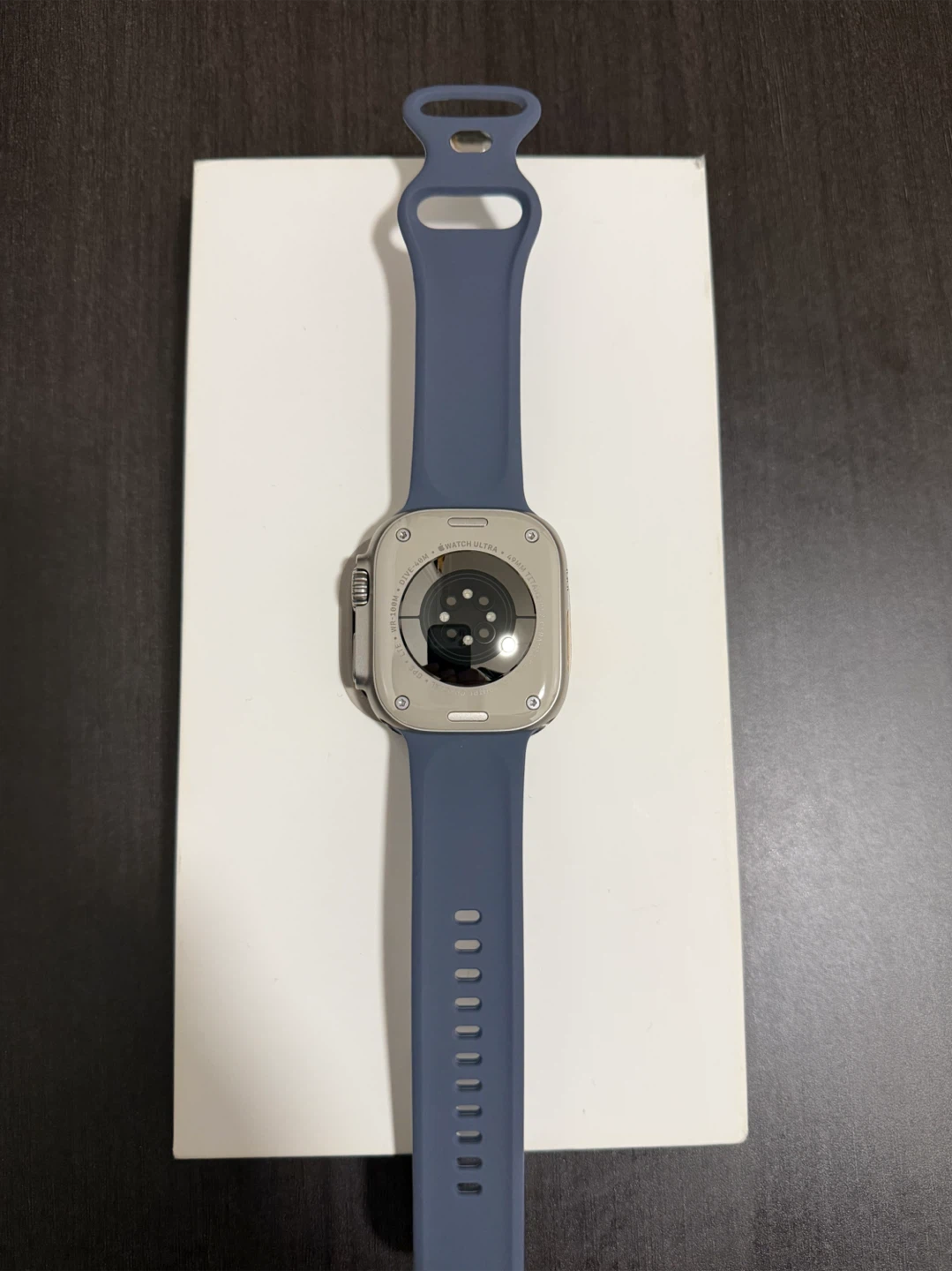 Apple Watch Ultra 49mm (GPS + Cellular) – Excellent Condition - photo 2