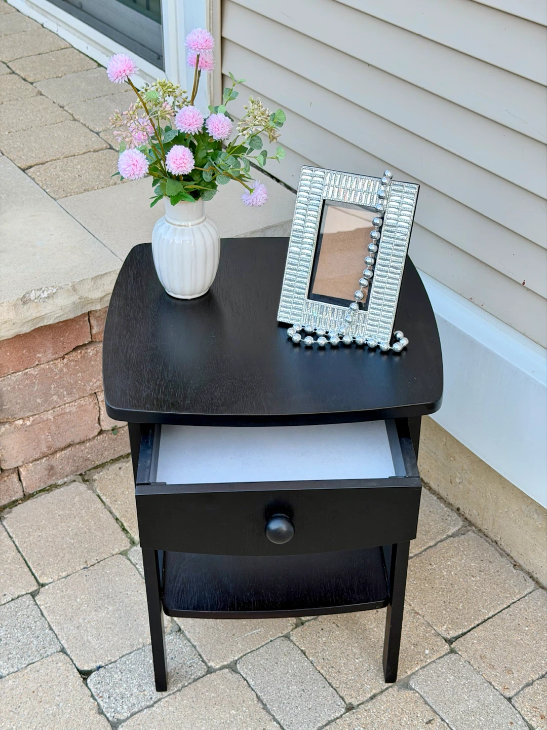 BLACK SIDE TABLE - photo 2