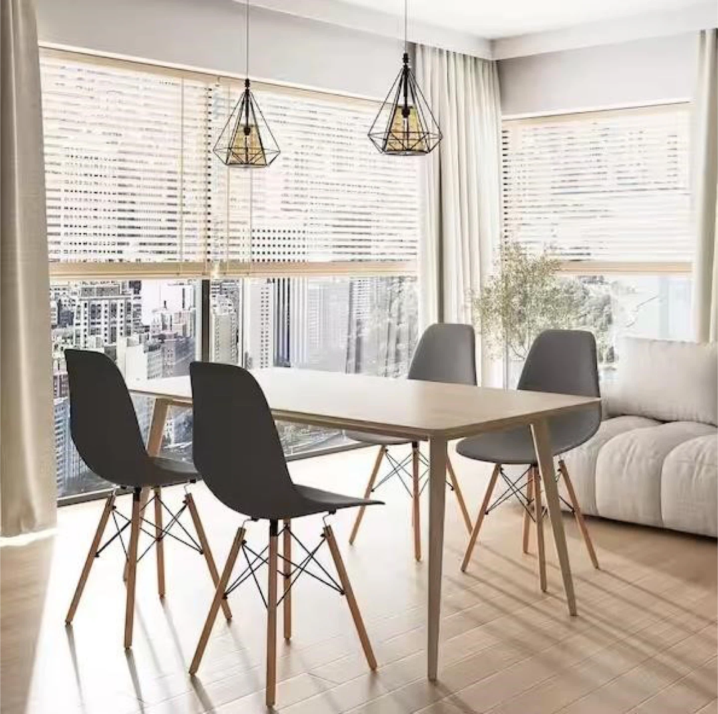 Set of 4 dining chairs
