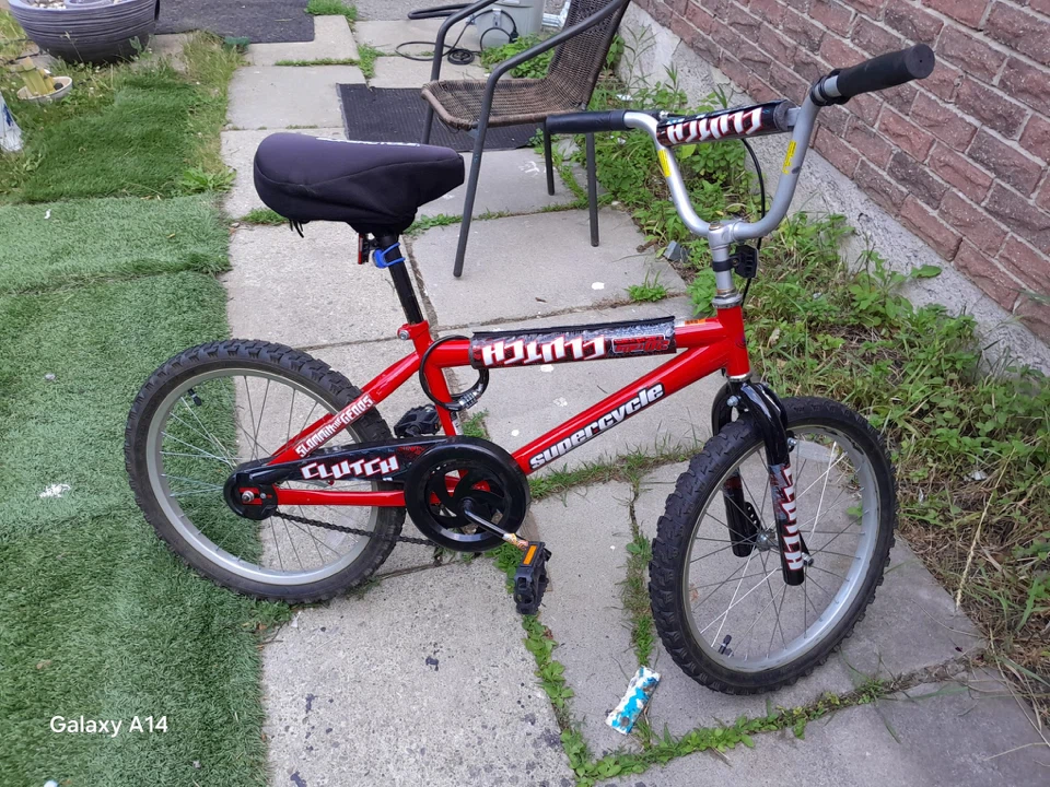 20” Red Supercycle Clutch BMX Bike