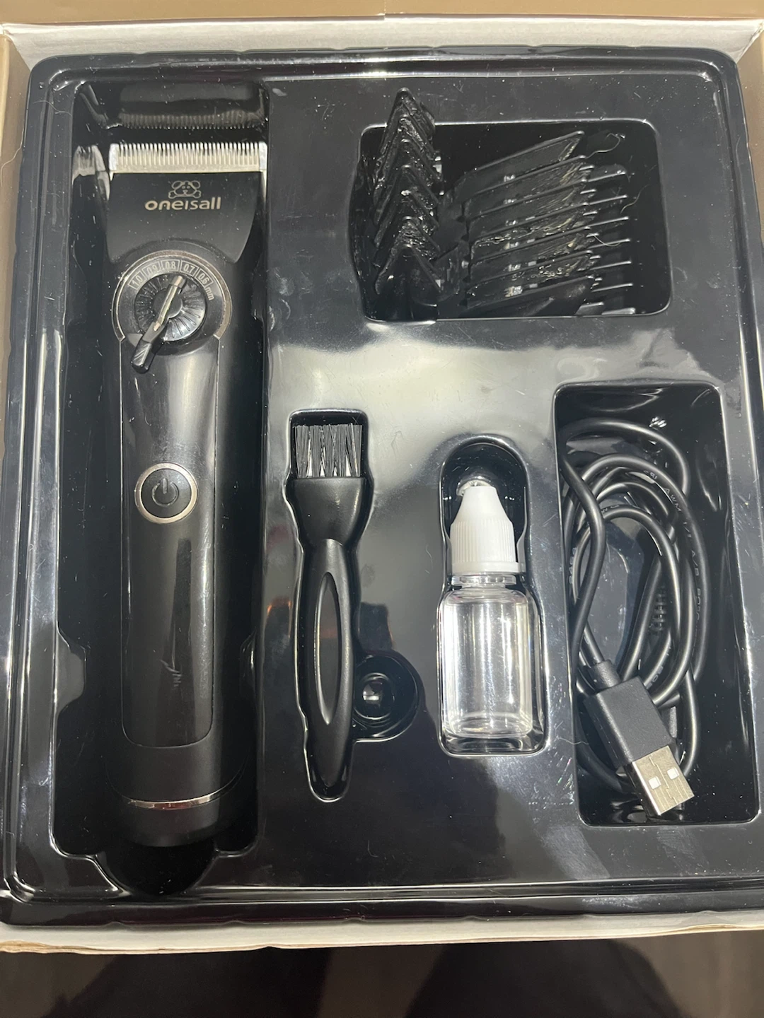 Oneisall Pet Grooming Clippers for Thick Coats - Model CP-9050 - photo 2