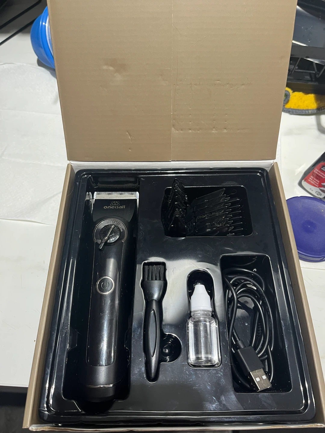 Oneisall Pet Grooming Clippers for Thick Coats - Model CP-9050 - photo 3