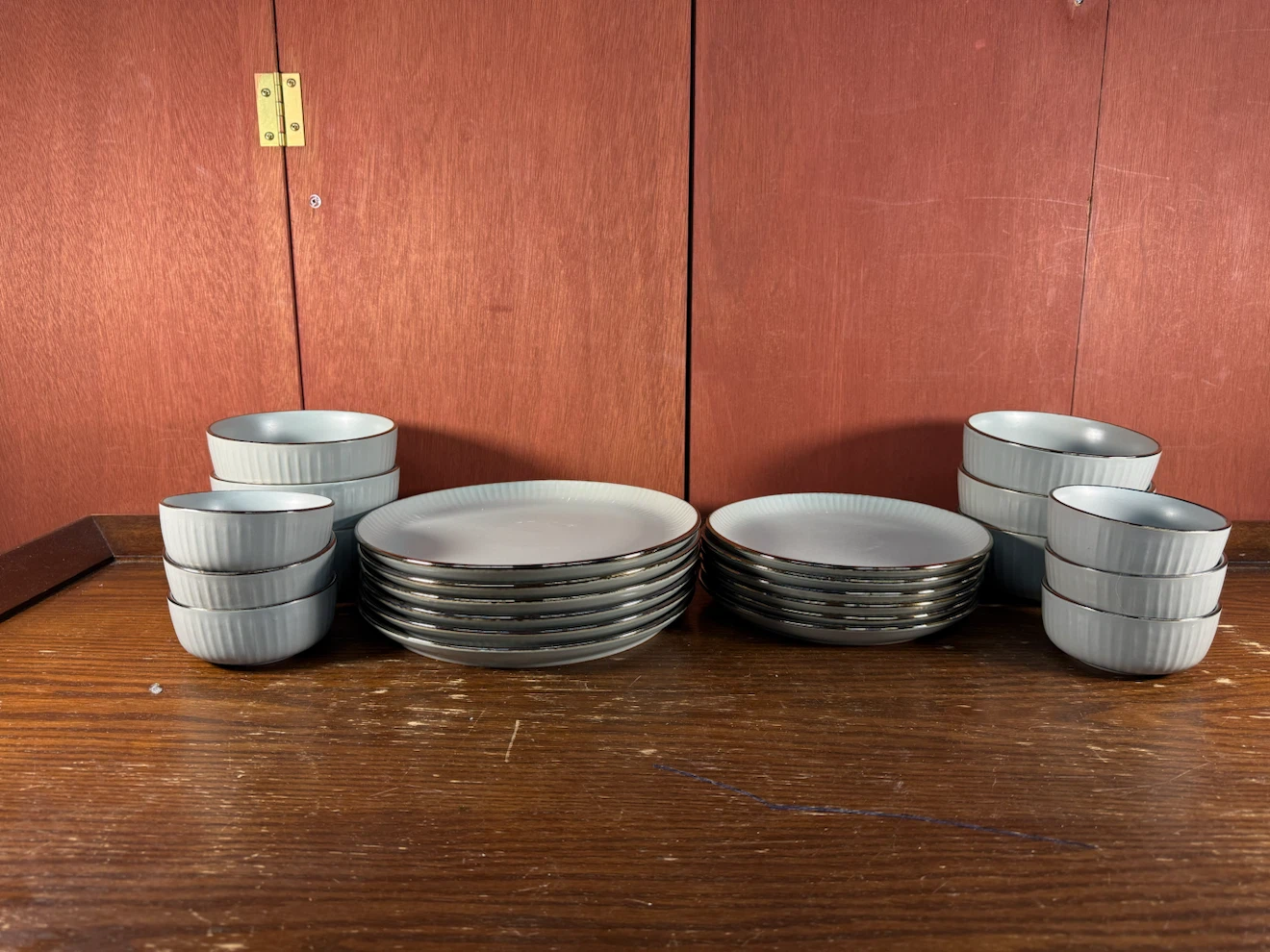 Safdie Cara Stoneware 24-Piece Dinnerware Set
