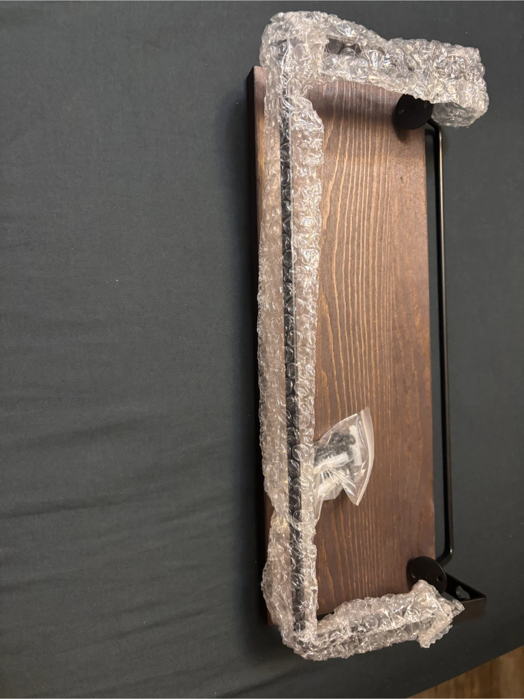 Wooden shelf with an additional metal towel bar - photo 3