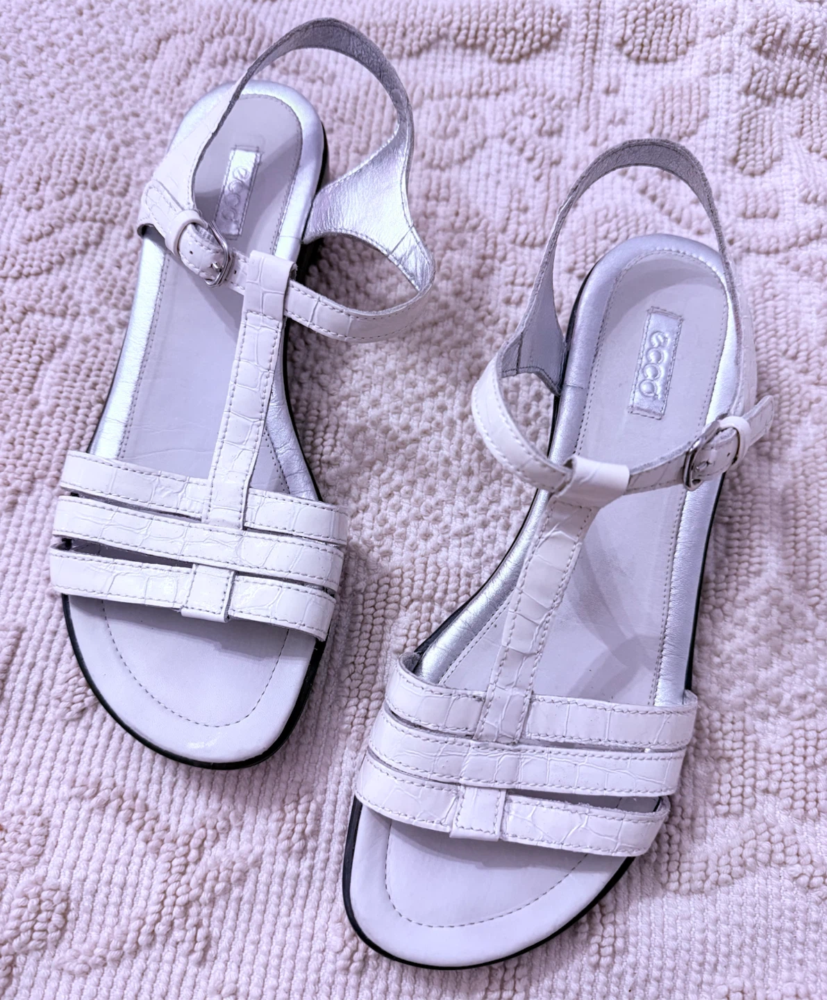 ECCO White Leather T-Strap Sandals - photo 2