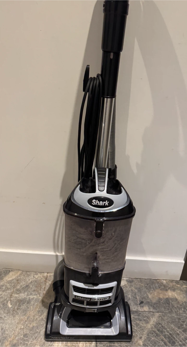 Shark Navigator Upright Vacuum Cleaner
