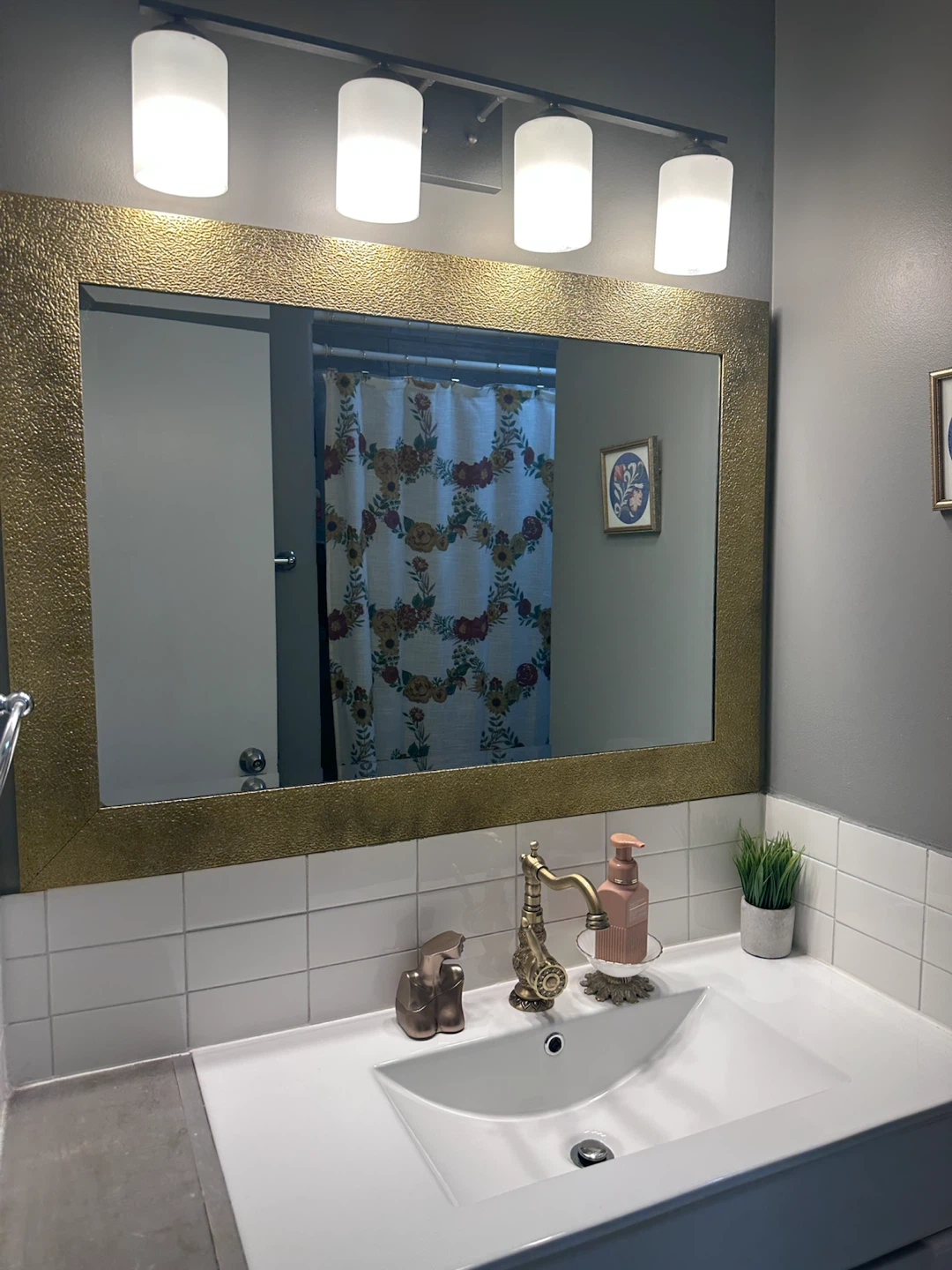 Decorative Mirror with Gold Frame Antiqued Finish - photo 2