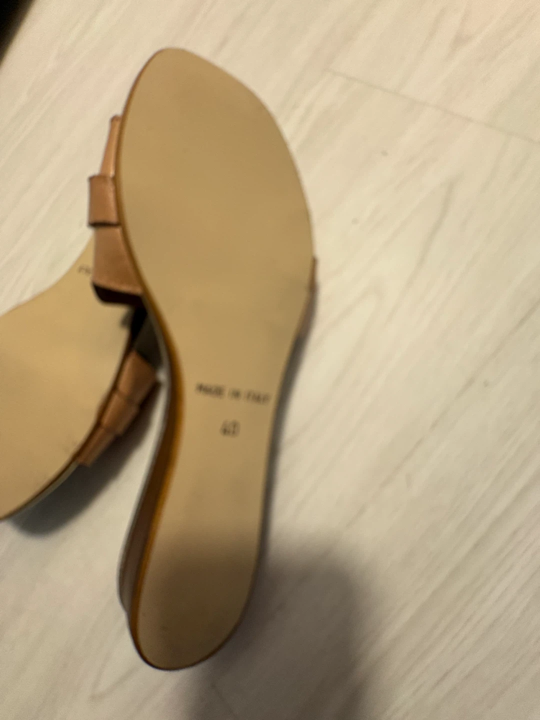 LOTTINI Sandales plates en cuir, T. 40 - photo 4