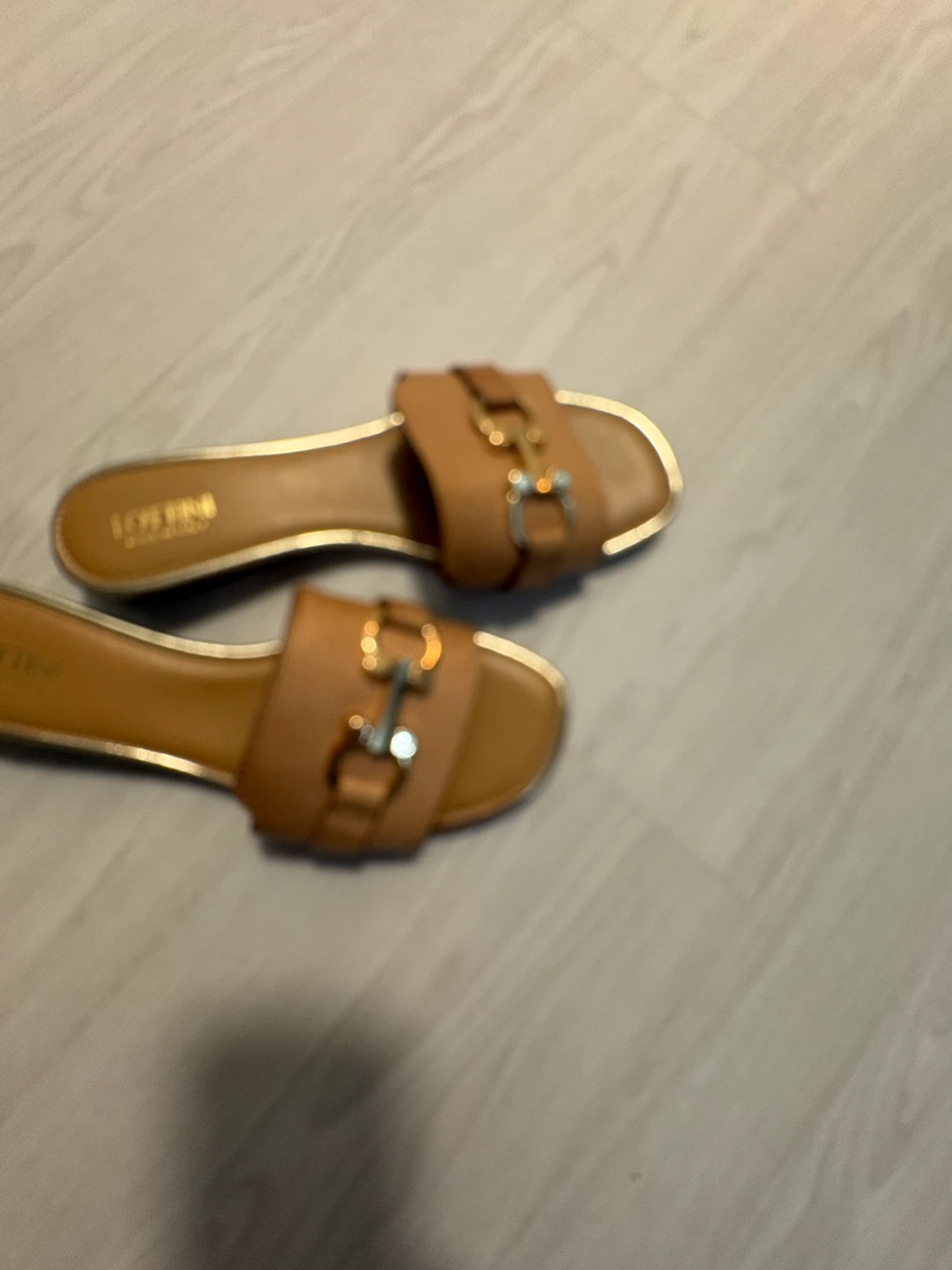 LOTTINI Sandales plates en cuir, T. 40 - photo 5