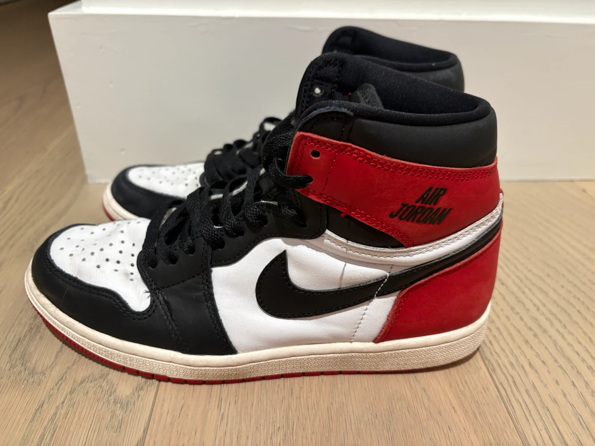 Air Jordan 1 High OG "Black White Red"