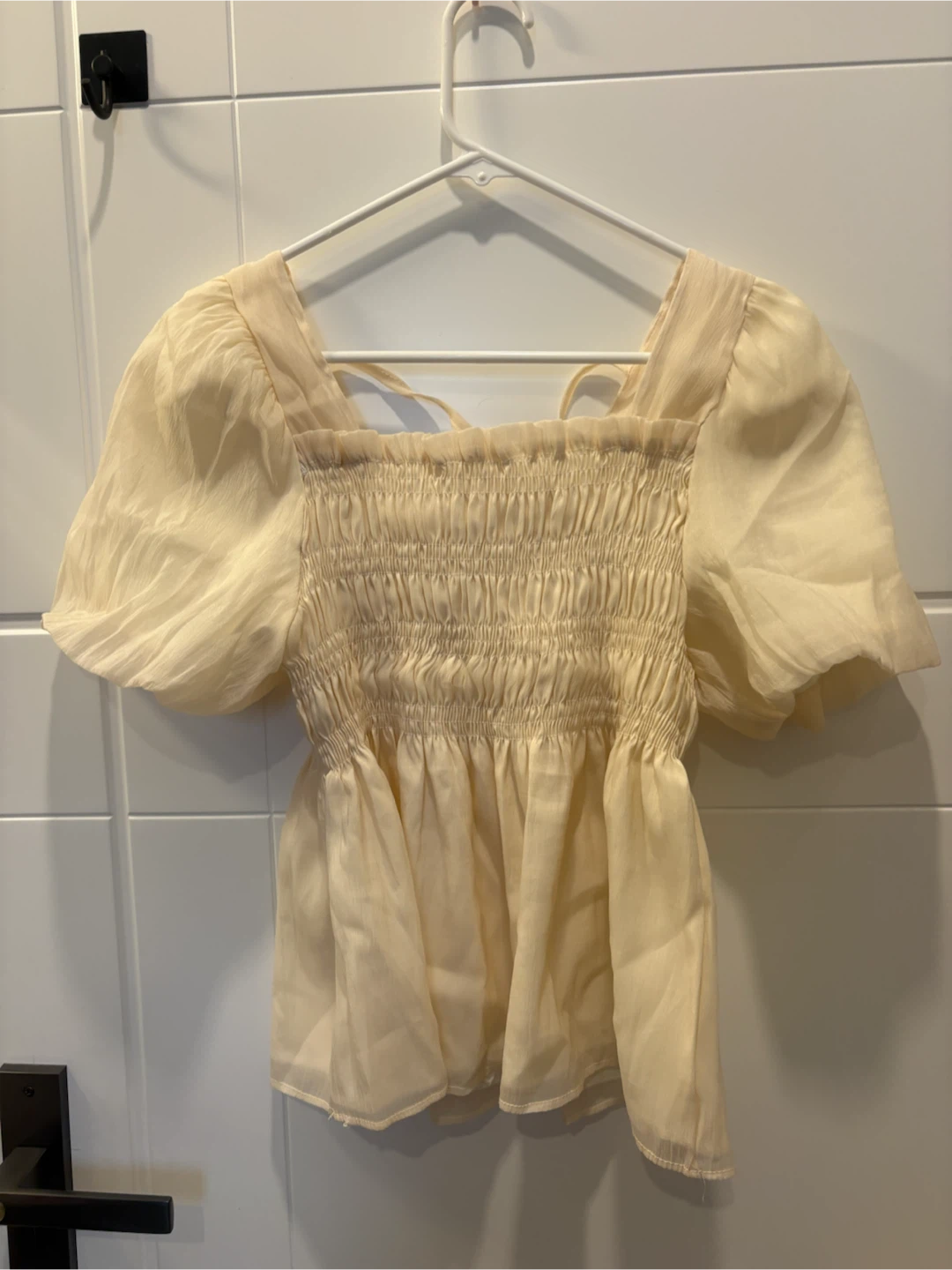 Cream Puff Sleeve Smocked Top