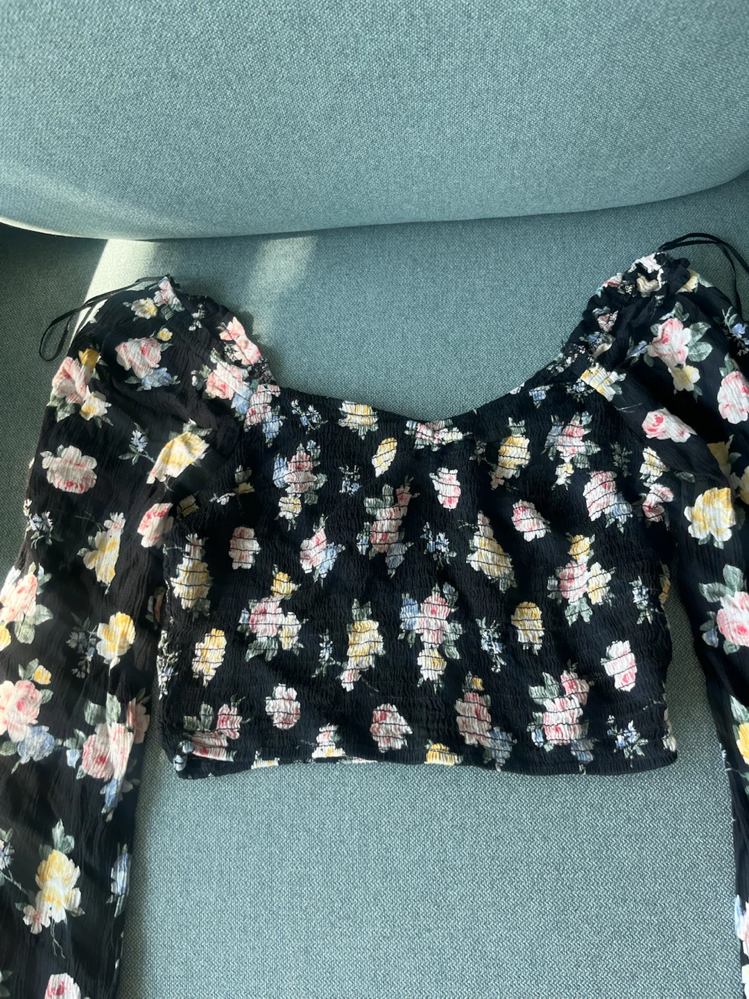 Hollister Black Floral Smocked Long Sleeve Top - Size M