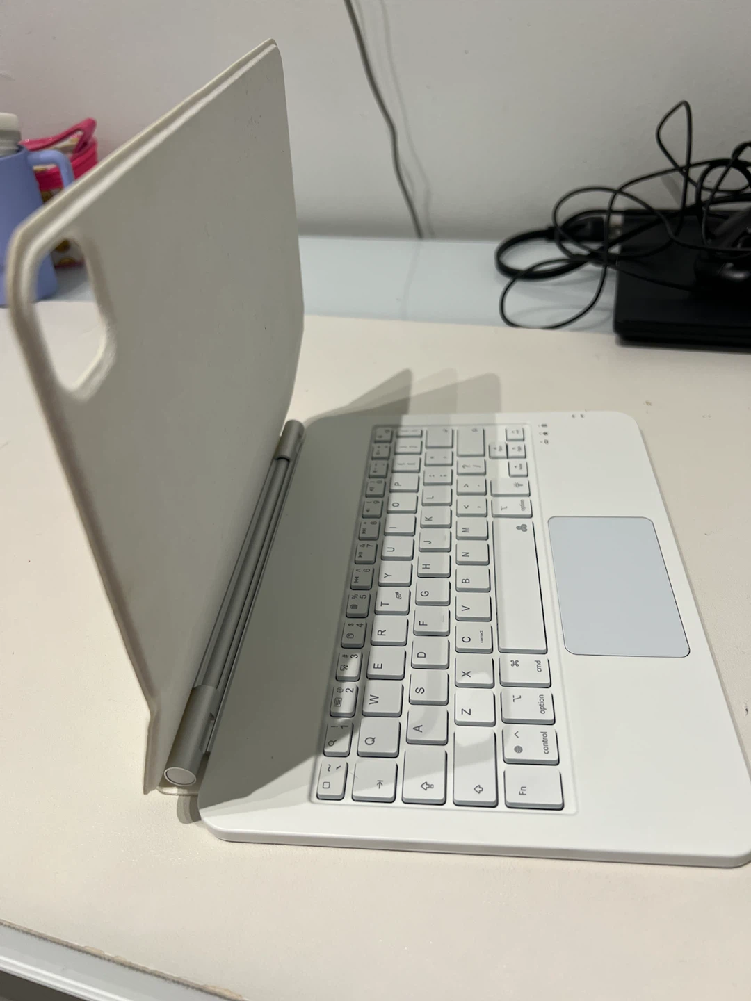 White Keyboard Case with Trackpad - photo 4