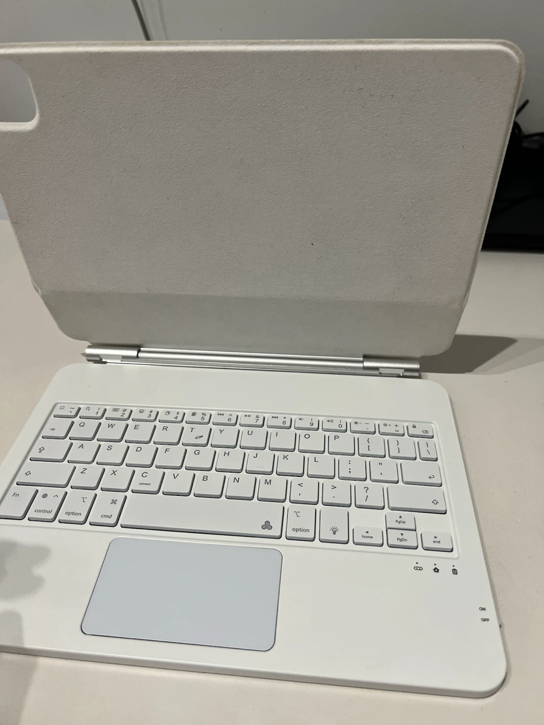 White Keyboard Case with Trackpad - photo 3