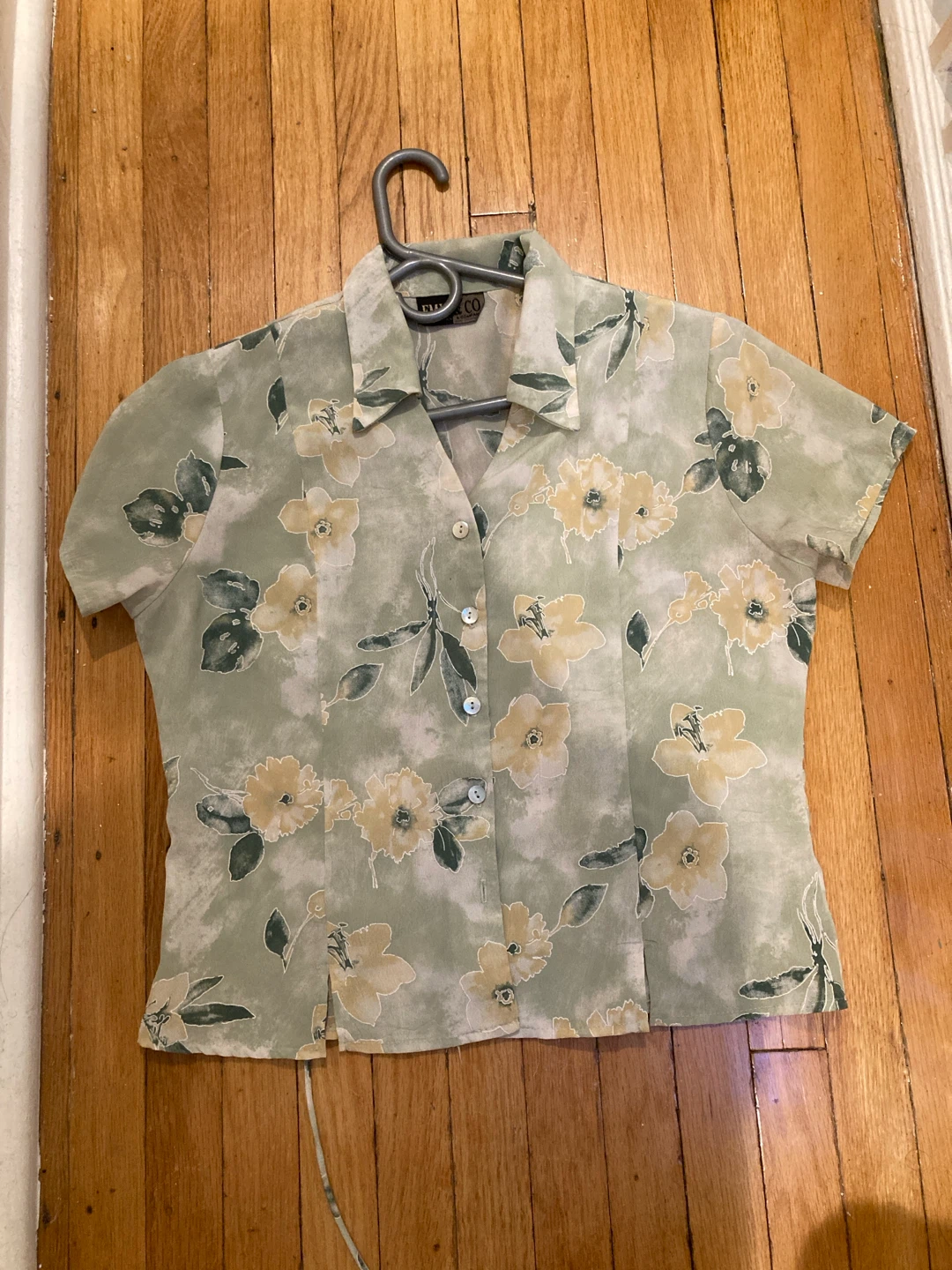 Floral Short Sleeve Button-Up Blouse - photo 3