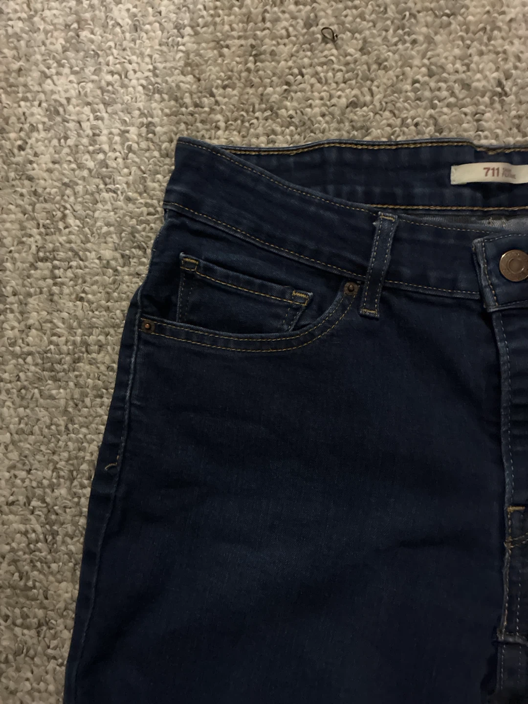 Levi's 711 Skinny Jeans Size 28 - photo 4