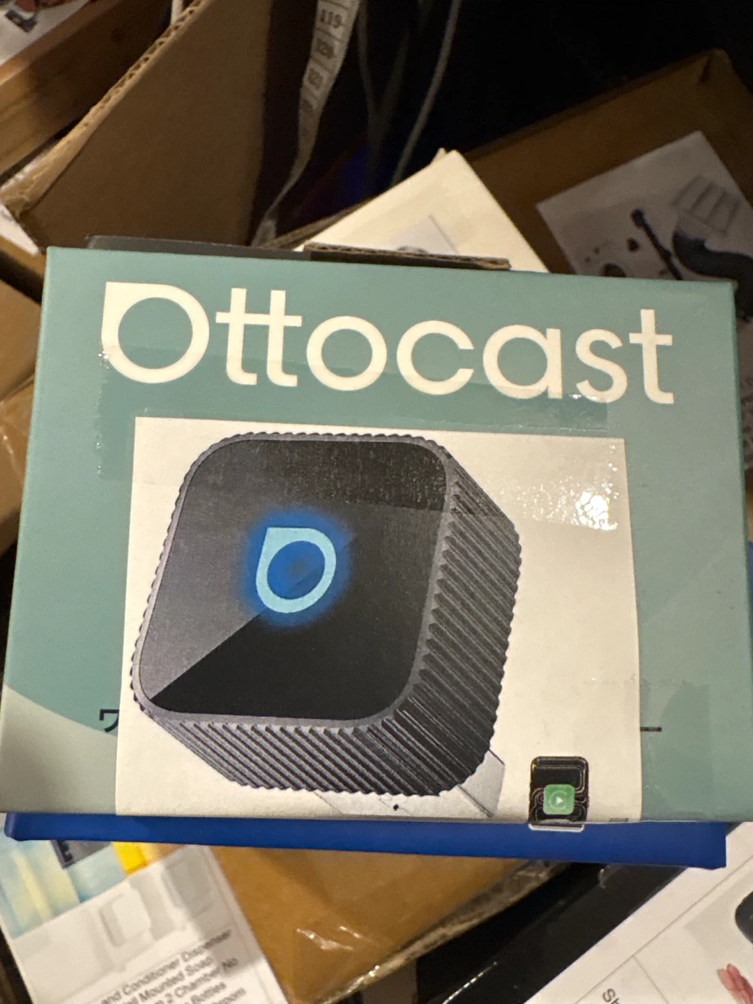 Ottocast Mini Slim Wireless CarPlay Adapter & Android Auto