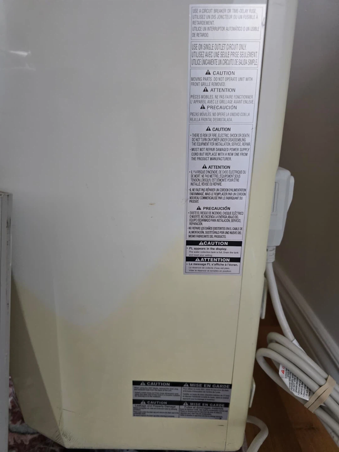 LG Portable Air Conditioner - photo 2