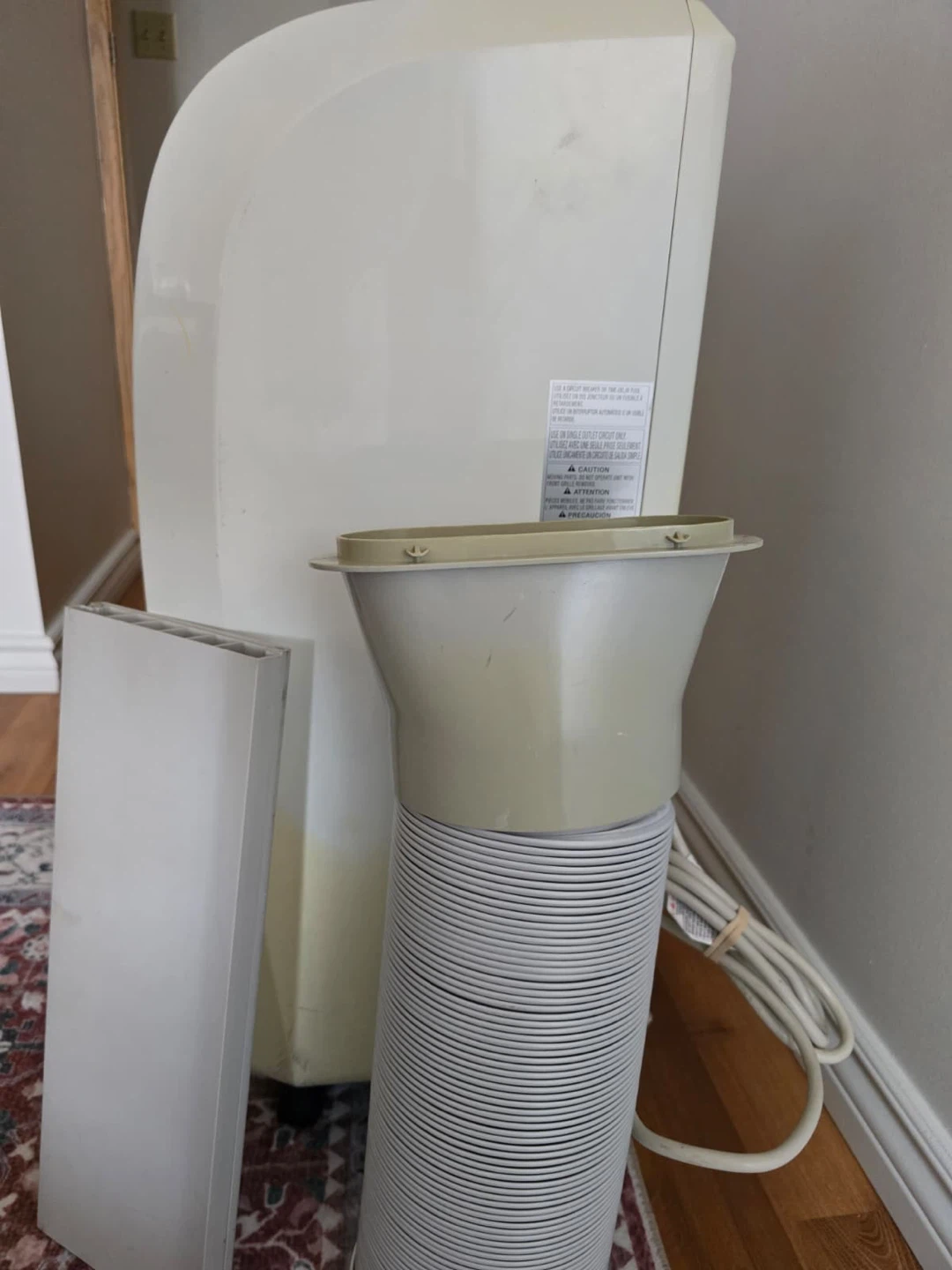 LG Portable Air Conditioner - photo 5
