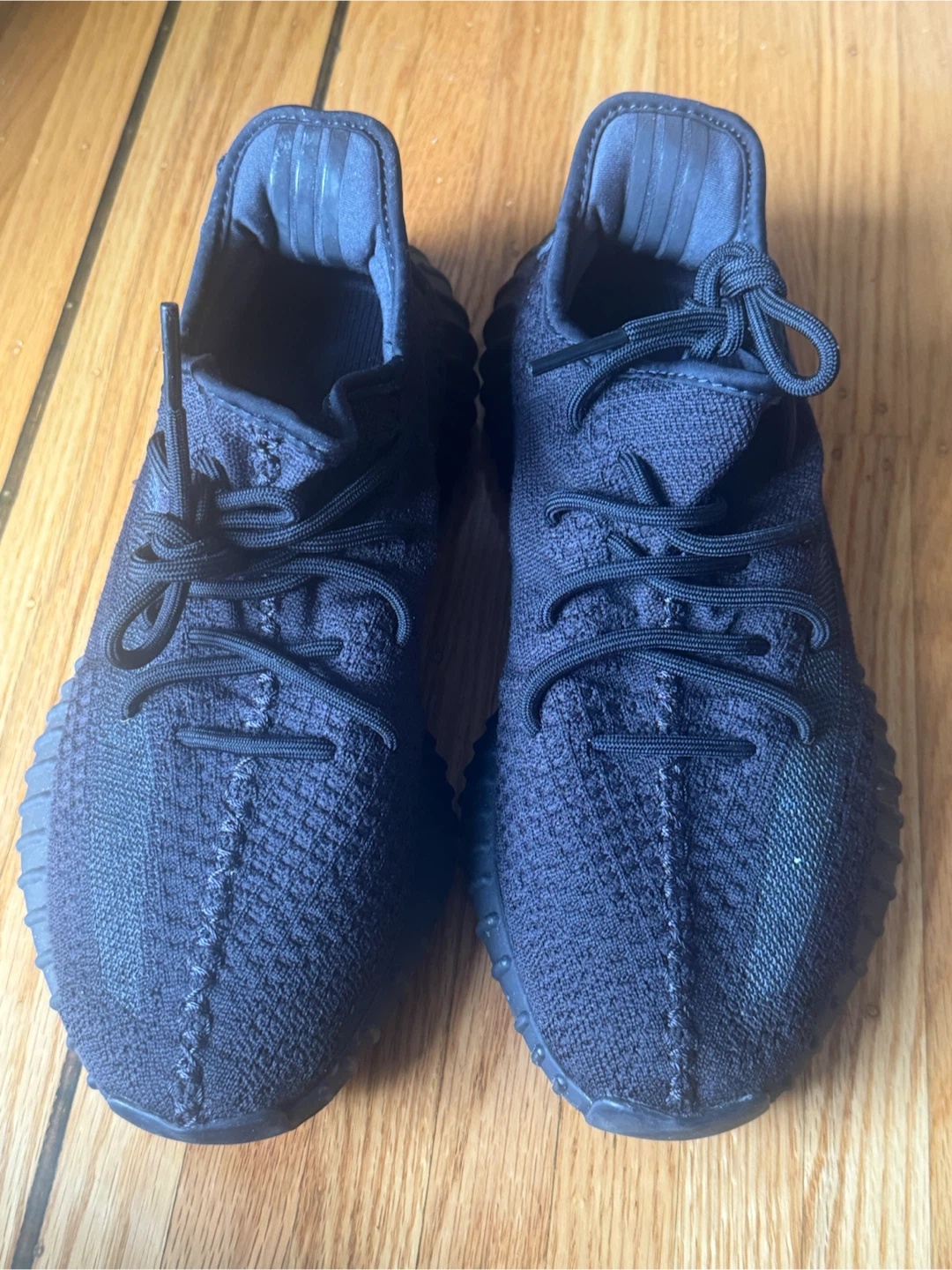 Adidas Yeezy Boost 350 V2 Core Black