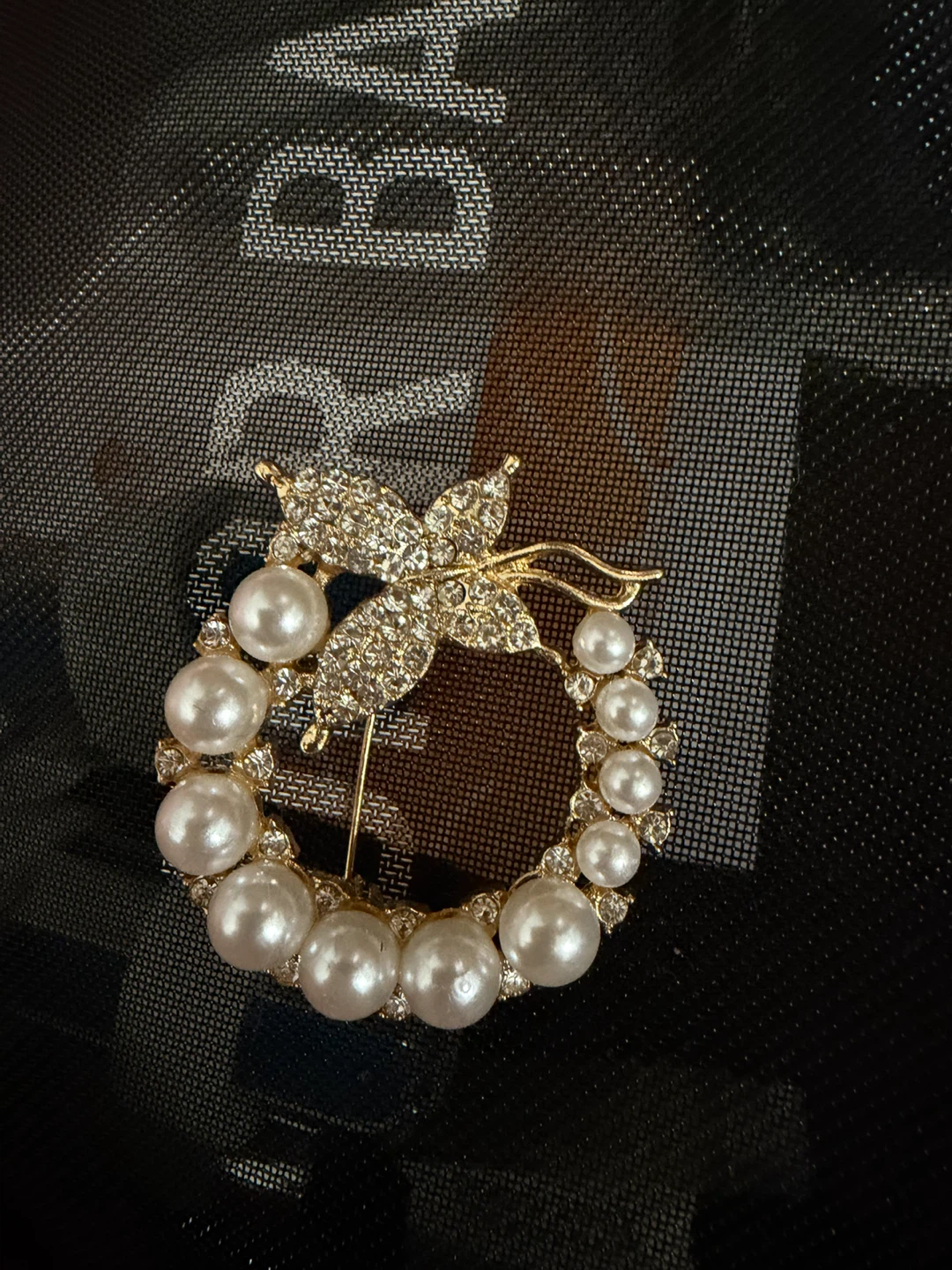 Pearl and Crystal Butterfly Wreath Brooch - photo 2