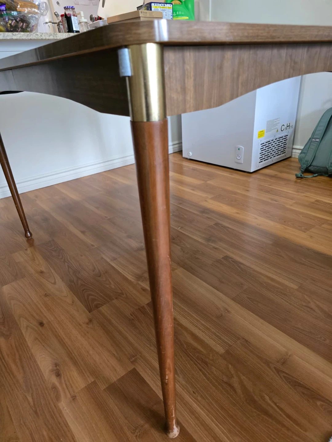 Mid-Century Modern Dining Table - photo 2