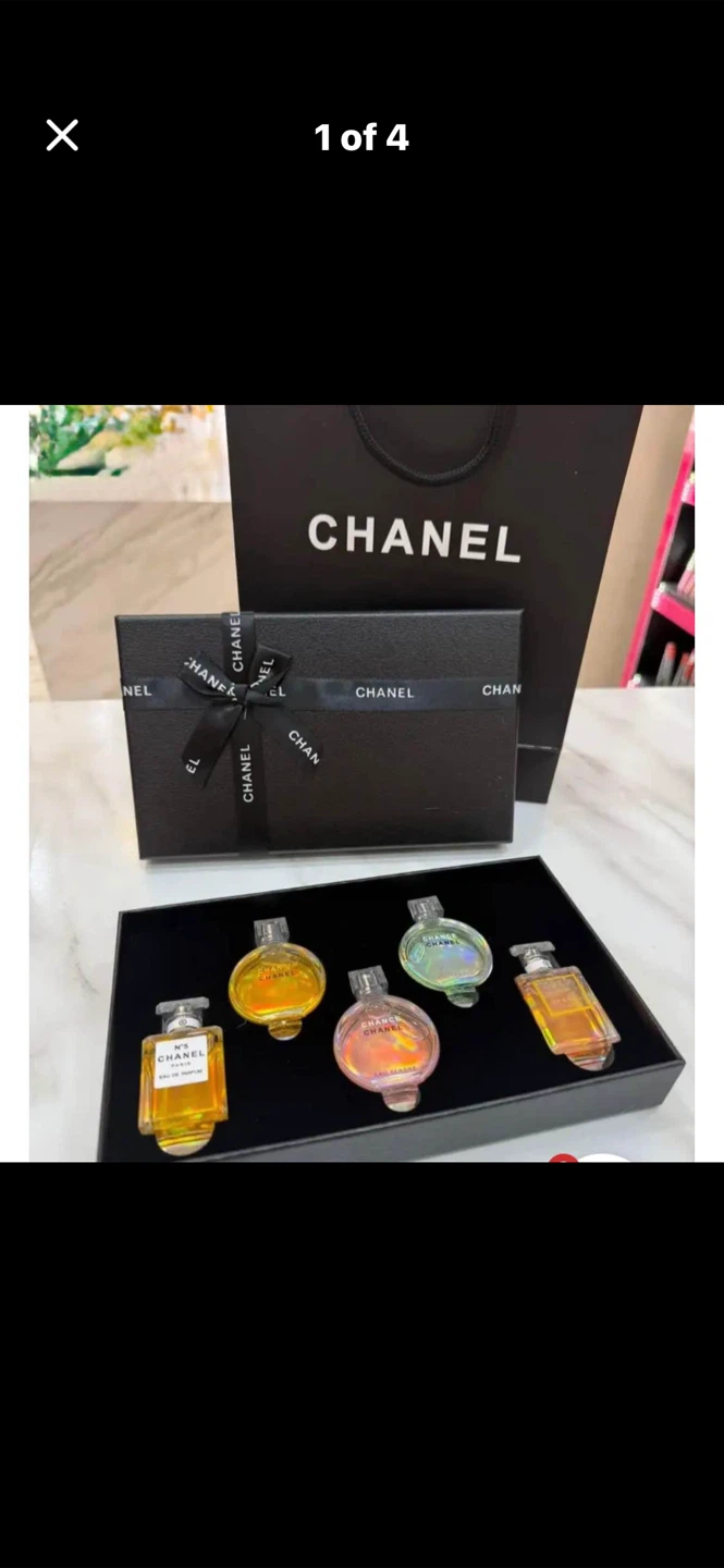 Chanel Perfume Miniatures Set