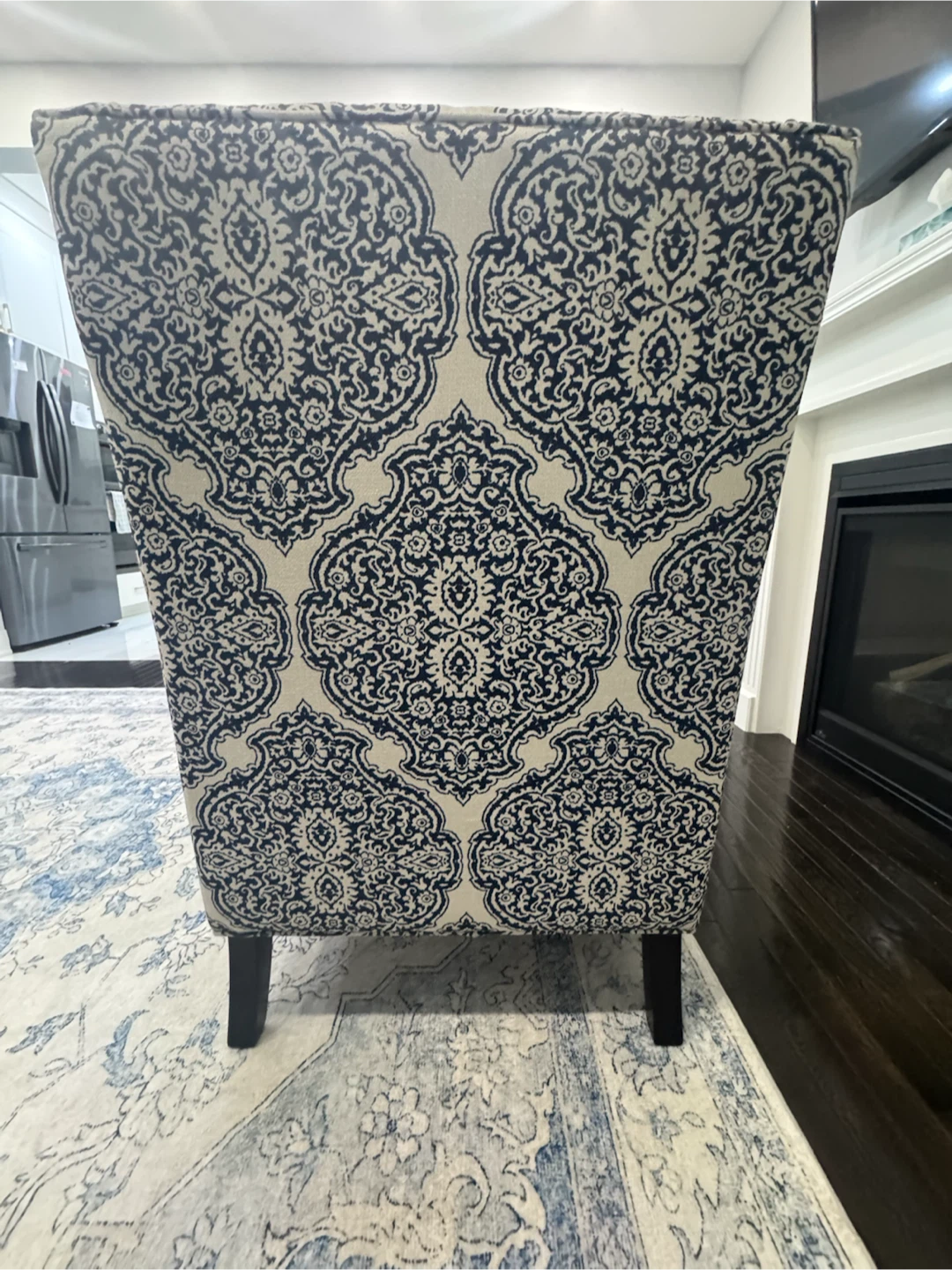 Wingback Armchair - Blue & White Damask Pattern - photo 4
