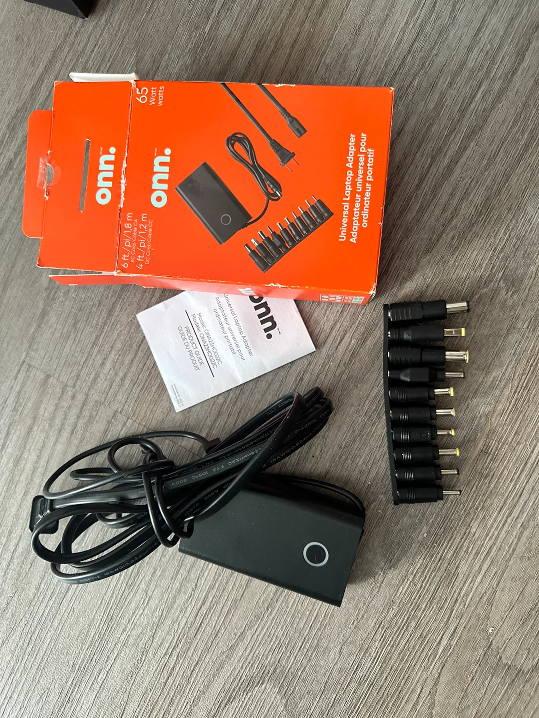 onn. Universal Laptop Adapter - photo 2