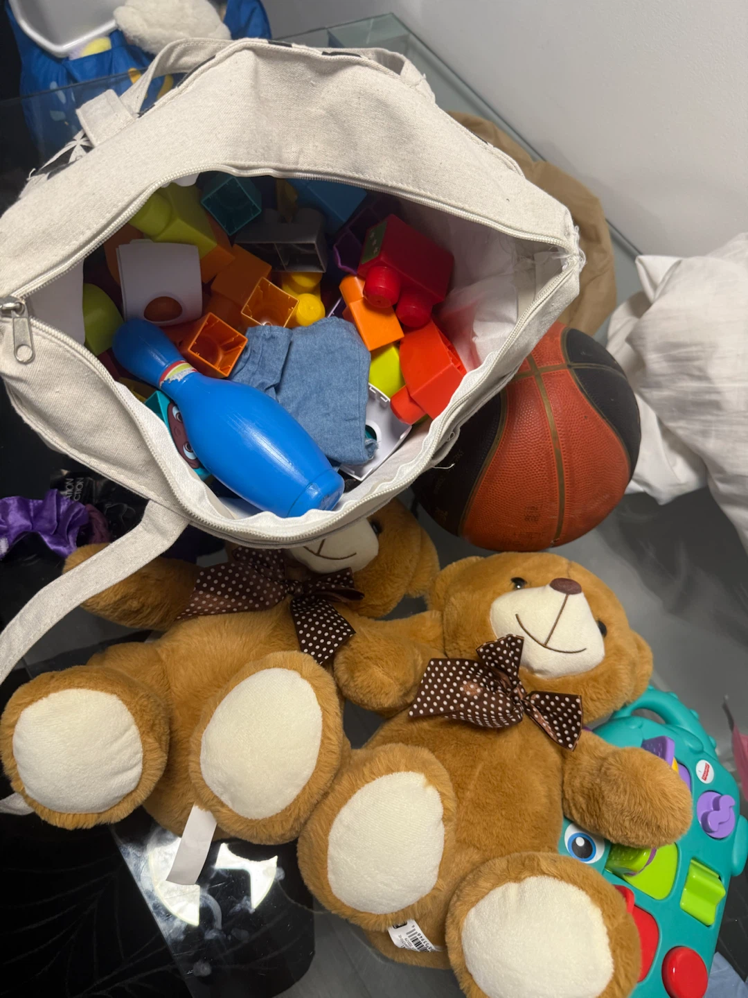 Bundle of assorted stuffed animals and toys - photo 5