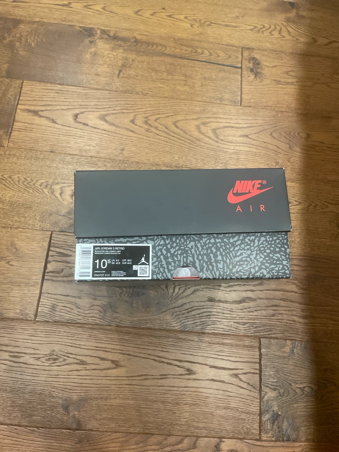 Air Jordan 3 Retro Black Cement Shoes - photo 2