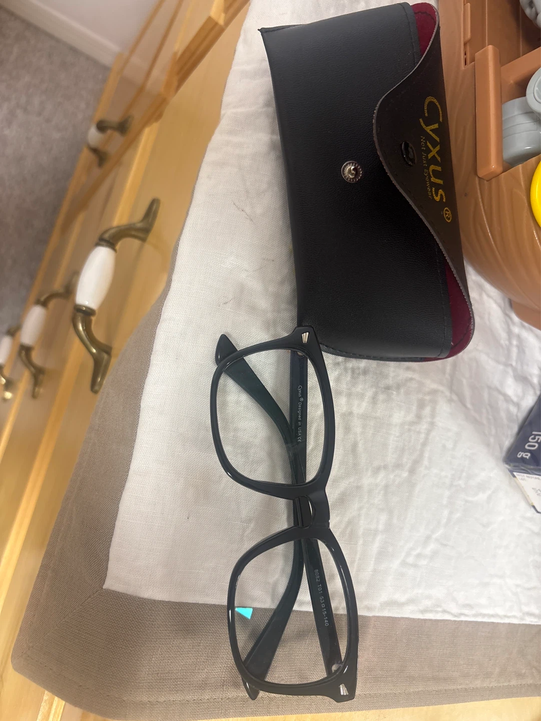 Cyxus Black Eyeglasses with Case