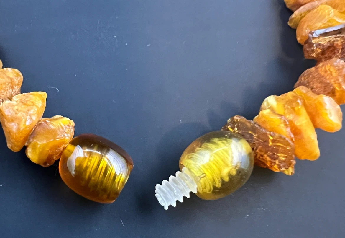Vintage Baltic Amber Chip/Nugget Necklace - photo 4