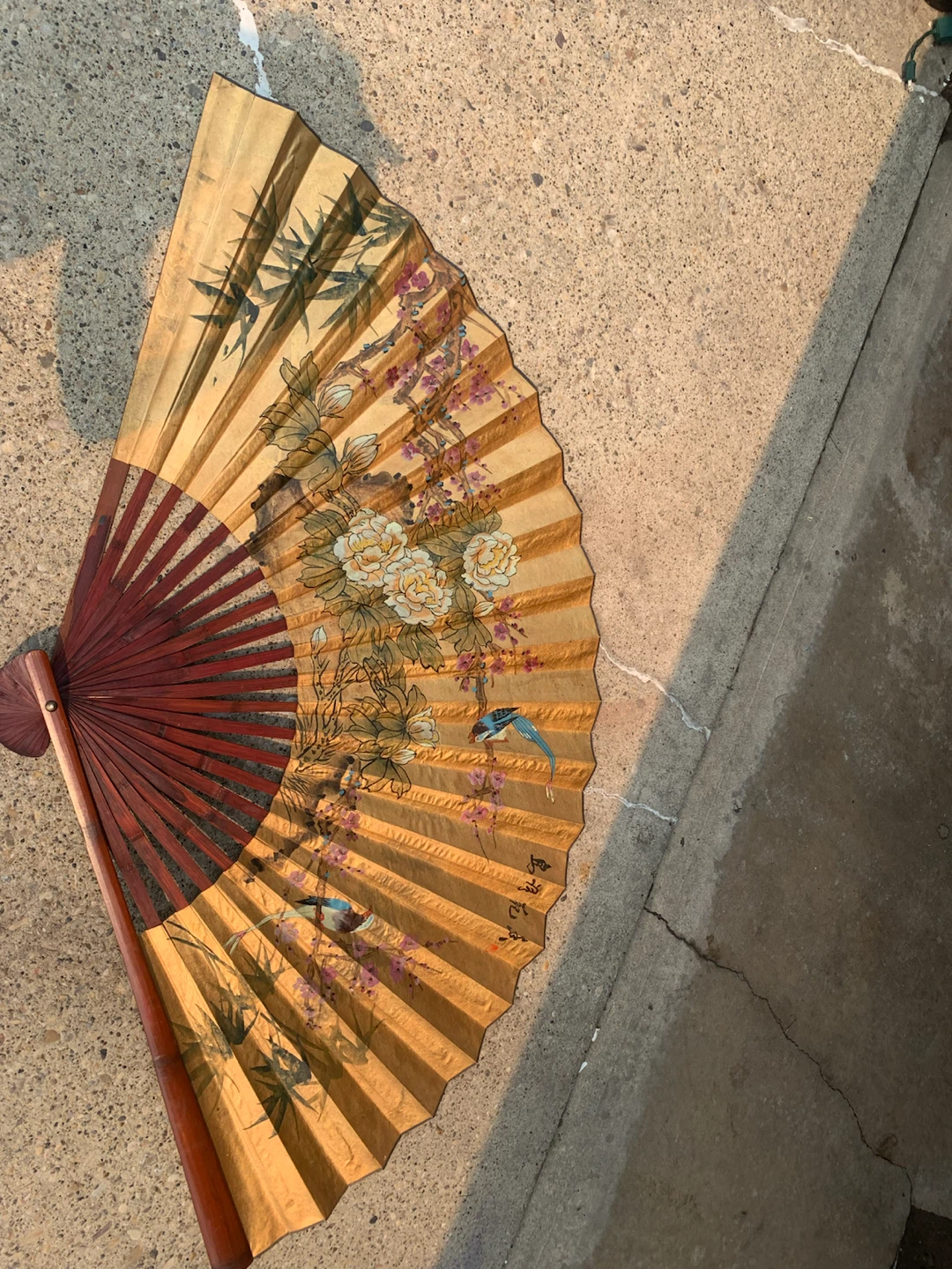 Vintage Decorative Folding Fan with Floral and Bird Design