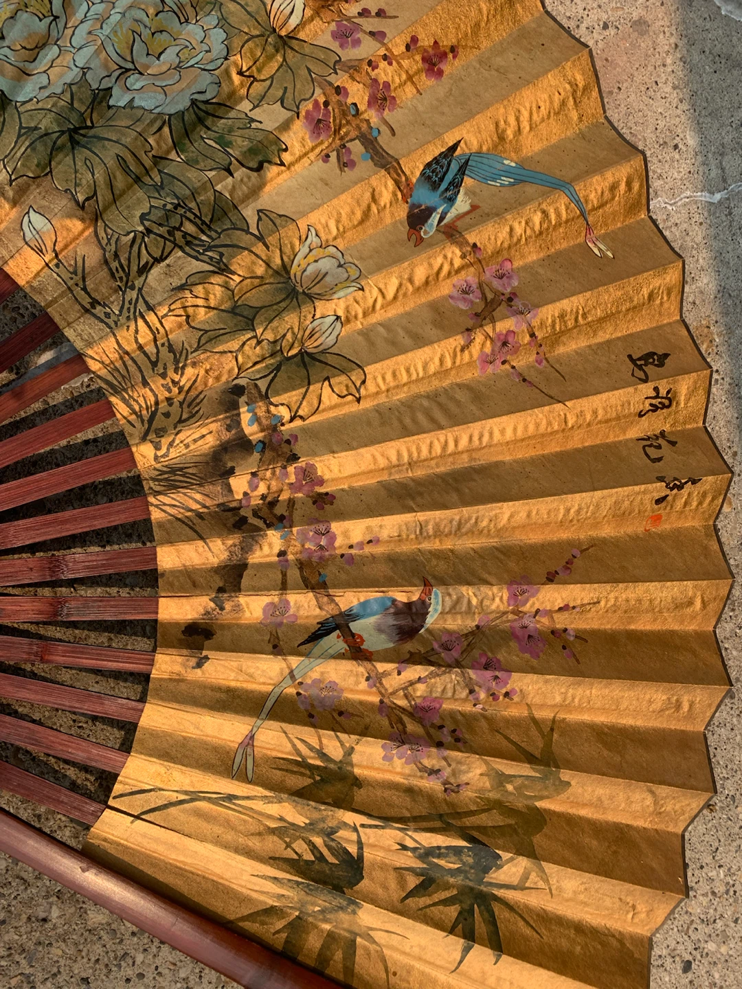 Vintage Decorative Folding Fan with Floral and Bird Design - photo 3