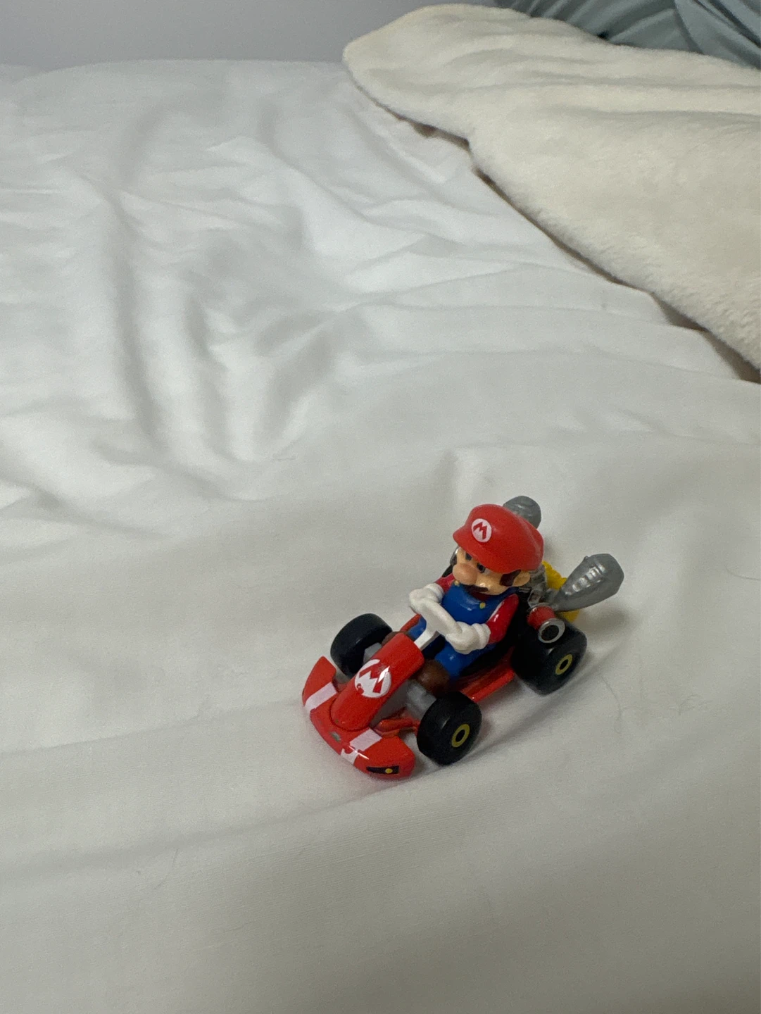 Nintendo Mario Kart Pull-Back Racer Toy