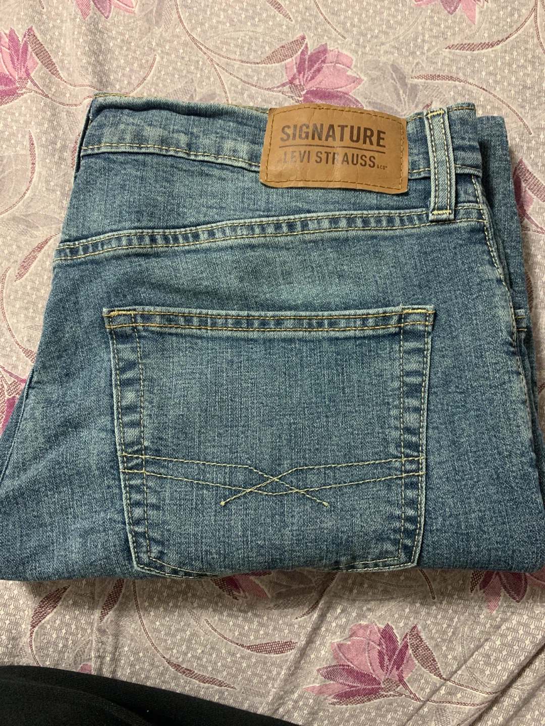 Signature by Levi Strauss & Co. Jeans