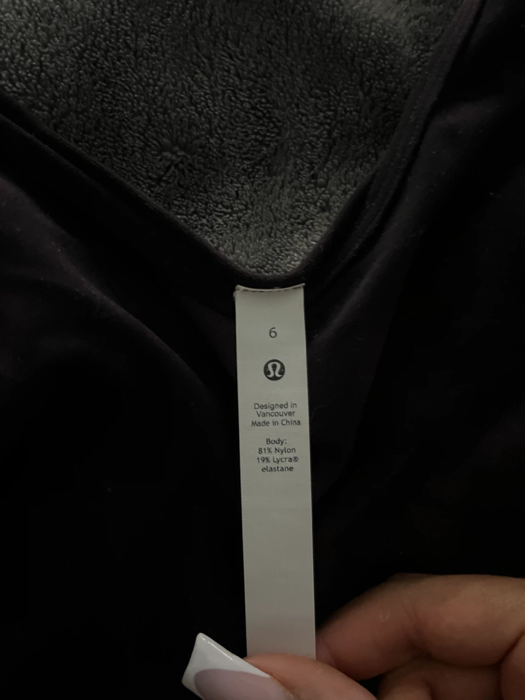 Lululemon Long Sleeve Top Size 6 - photo 3