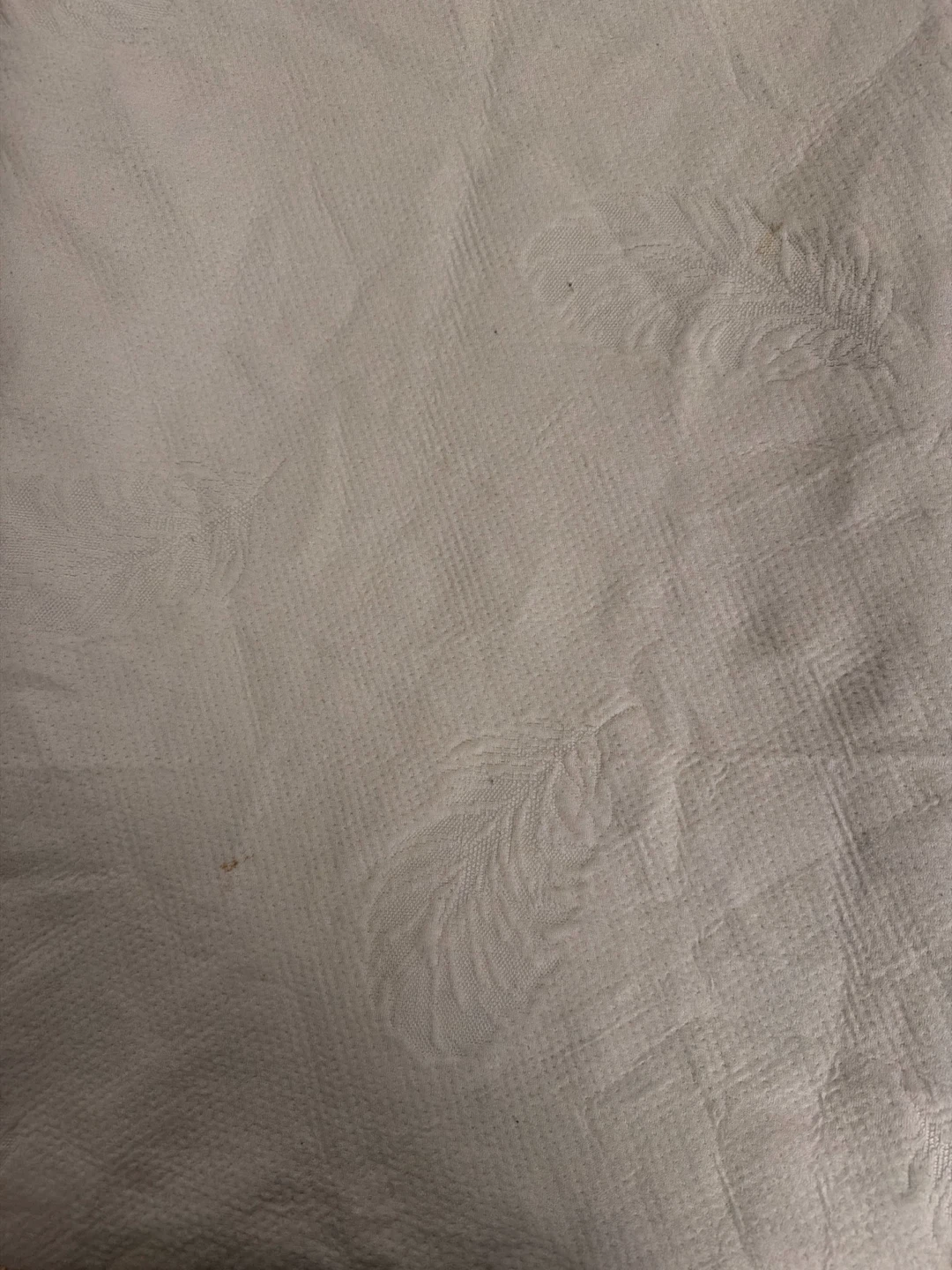 Baby Crib Mattress Cover / Pad – Clean & Gently Used - photo 2