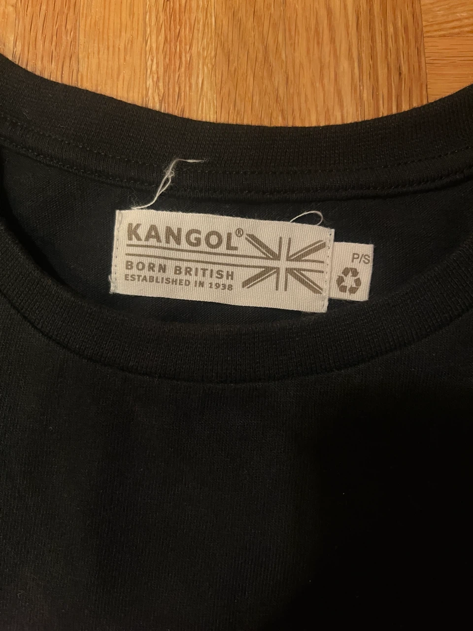 Kangol Black T-Shirt with Pink Logo - Size P/S - photo 2