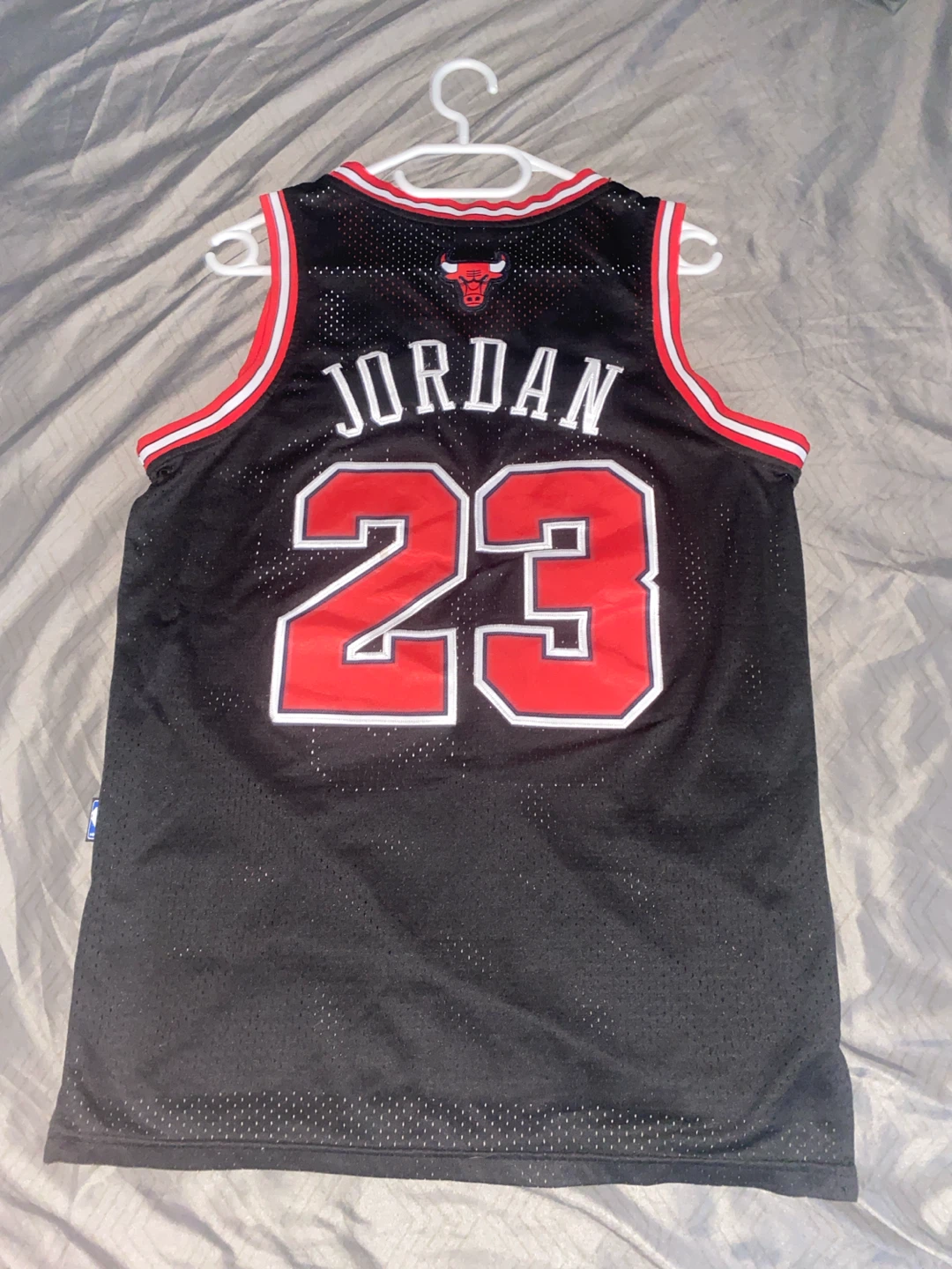 Chicago Bulls Michael Jordan Jersey - photo 2