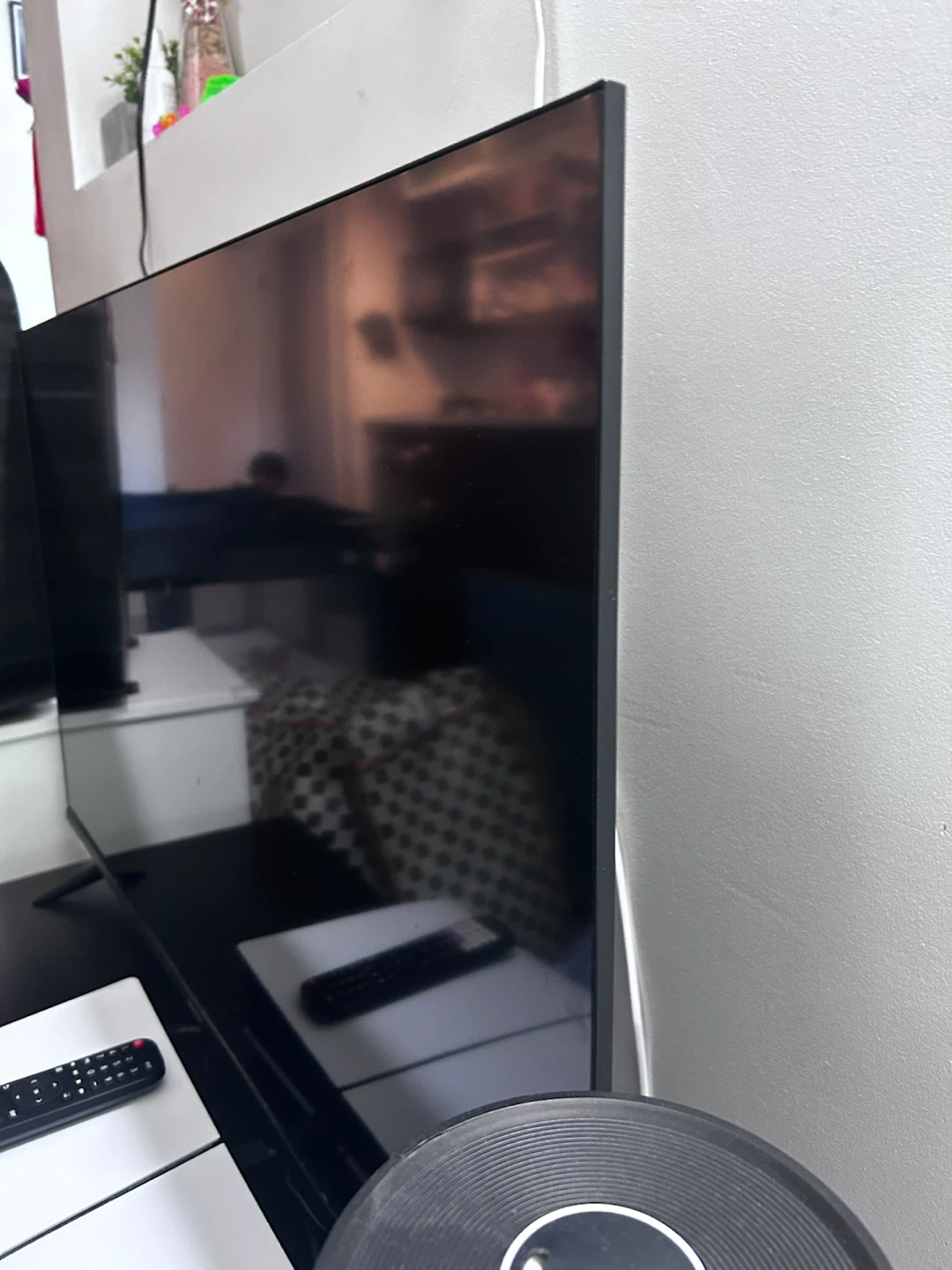 Black Flat Screen Television - photo 2