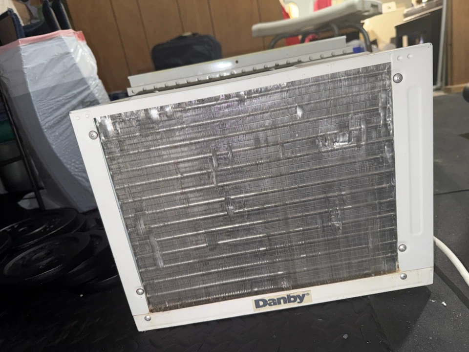 Danby Window Air Conditioner - photo 4